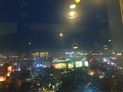 -世贸旋转自助餐厅(360°高空观景店)