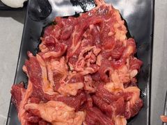 -啊美丽炭火烤肉(滑翔一店)