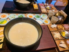 -银米·云南传统过桥米线(双廊黑金冠店)