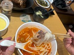 -三千粉牛肉米粉(来客茂店)