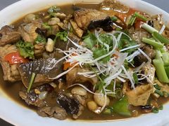野生老板鱼炖豆腐-盈春大饭店(千山路店)