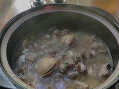 鲍鱼花螺鸡煲-吉品莞家·鲍鱼鸡煲(东莞店)