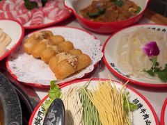 -犊门火锅(长沙五一广场总店)