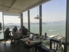靠窗位-必胜客(海滨店)