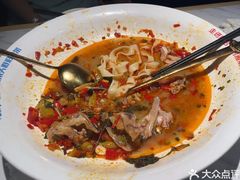 -坛宗剁椒鱼头(河西王府井店)