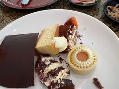 -怡咖啡海鲜自助餐厅(浦东香格里拉店)