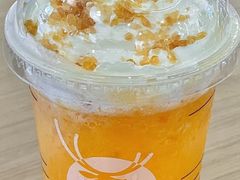 闪光橙橙瑞纳冰-瑞幸咖啡(石榴中心店)