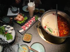 -湊湊火锅·茶憩(新中关购物中心店)
