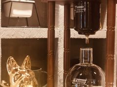 -ZING COFFEE 镜咖啡