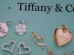 -Tiffany & Co.蒂芙尼
(南京德基广场店)