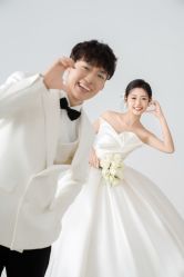 -秦皇岛我和你婚纱摄影工作室