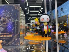 -泡泡玛特POPMART(侨福芳草地店)