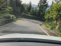 -紫鹊界梯田景区