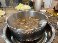 -乳仔牛牦牛汤锅 烤羊排(松潘古城店)