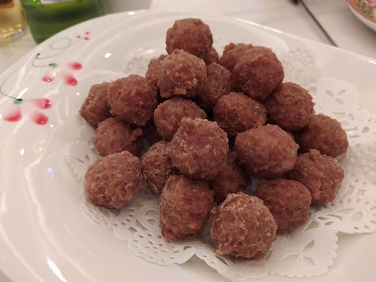 0元玩转这座城#创作者赏金计划鸿宾楼的镇店名菜之一便是红烧牛尾