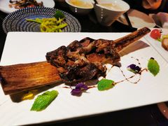 -小广寒电影艺术餐厅(小广寒经三路店)