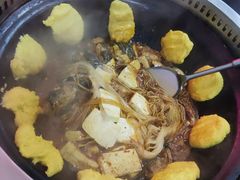 -东北烧烤铁锅炖水库鱼