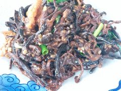 山蘑炒肉-百花人家(清水镇店)