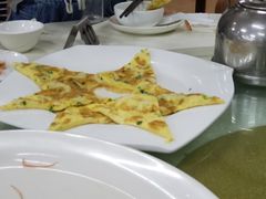 -辉记虾塘海鲜农庄
