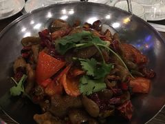 干锅肥肠-老乡村(南湖路店)