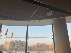 -麦当劳(展览路店)