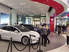 -TESLA 特斯拉(广州天环广场体验店)