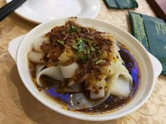 拉皮-维吾尔餐厅(宜山路店)