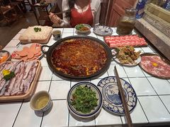 -旧街市鲜货老火锅(大光路店)