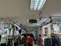 -百荣世贸商城