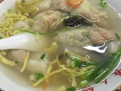 鲜肉馄饨-长人馄饨铺(解放街店)