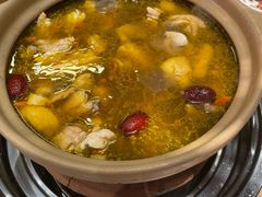 -邹开喜·炭炉鸡煲·海鲜火锅(虹口足球场店)