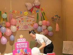 -海底捞火锅(凯德广场店)