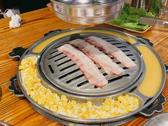 -青瓦炭韩潮烤肉(花园道店)