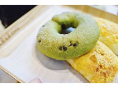 抹茶巧克力豆乳酪面包-LELECHA乐乐茶(上海五角场万达广场店)