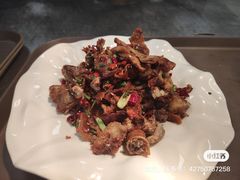 -艳阳天·非遗楚菜(武汉客厅店)