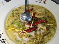 酸菜鱼-YUOZUO渝作·川渝冒肚(崂山店)
