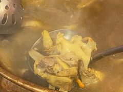 -阿山卓·野生菌火锅·纳西火塘烤肉