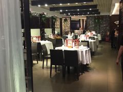 大堂-山泉公馆酒家(广州东站店)