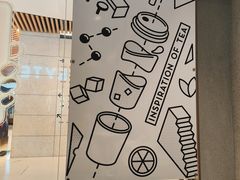 -喜茶(北京华贸购物中心店)