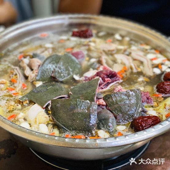 小广东一品鸡(北安路店)