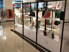 -观澜湖新城运动奥莱区