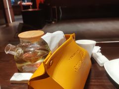 -丽华园·武汉地标楚菜餐厅(青山江滩店)