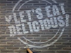 -BHC炸鸡(明洞总店)