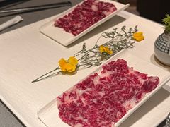 -左庭右院鲜牛肉火锅黑金店(陆家嘴中心店)