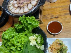 -百年石锅饭·朝鲜族传统民餐