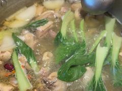 -一席地·本地鸡窝·杭帮鸡火锅(萧山银隆百货店)