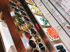 自助调料区-七欣天(上海淮海路新尚广场店)