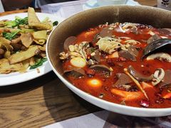 -黄泥岗·地道湖北菜(奥特莱斯店)