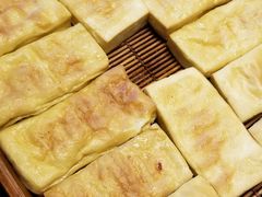 黄金万两-石屏会馆