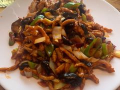 鱼香肉丝-小船渔村·大连菜(明泽街店)